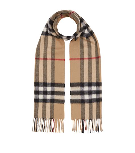 cheap burberry scarf mens|burberry scarf men's outlet.